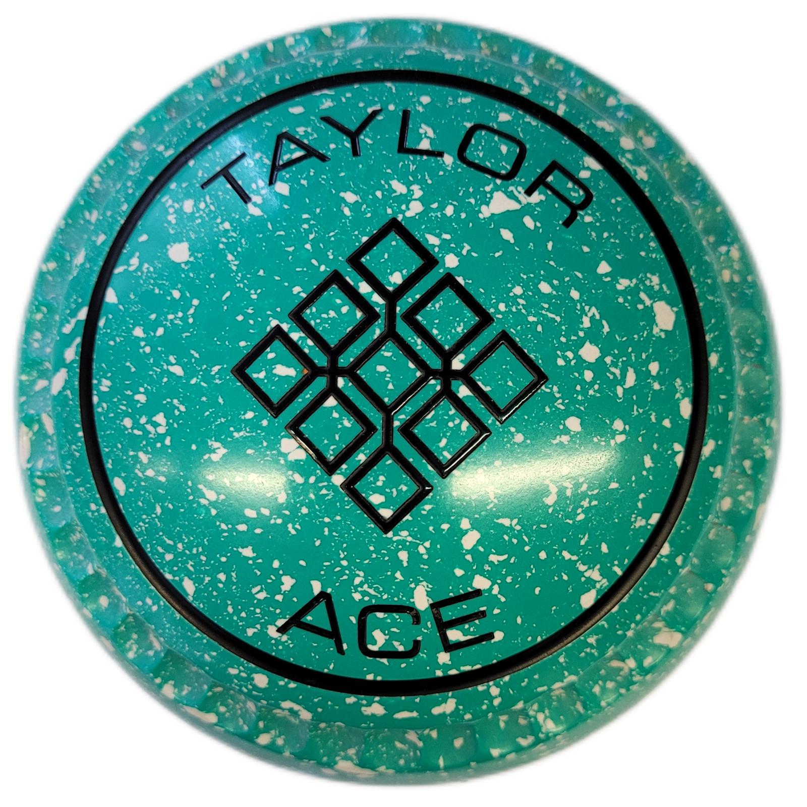 Taylor Ace size 0000H Mint/White Xtreme Grip