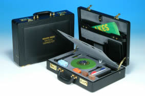 Bowls World product image of Drakes Pride Official Umpires Kit B6005
