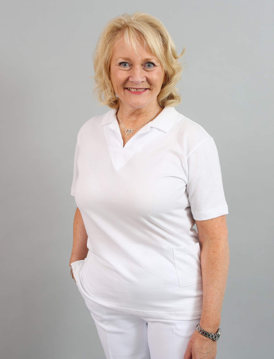 Emsmorn Ladies Vee Blouse